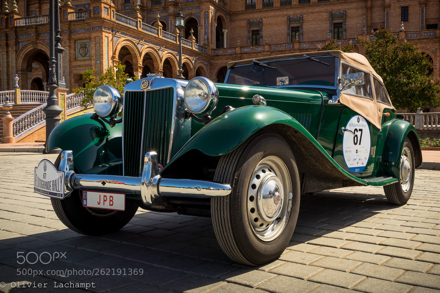 Canon EOS M5 sample photo. Sevilla car photography
