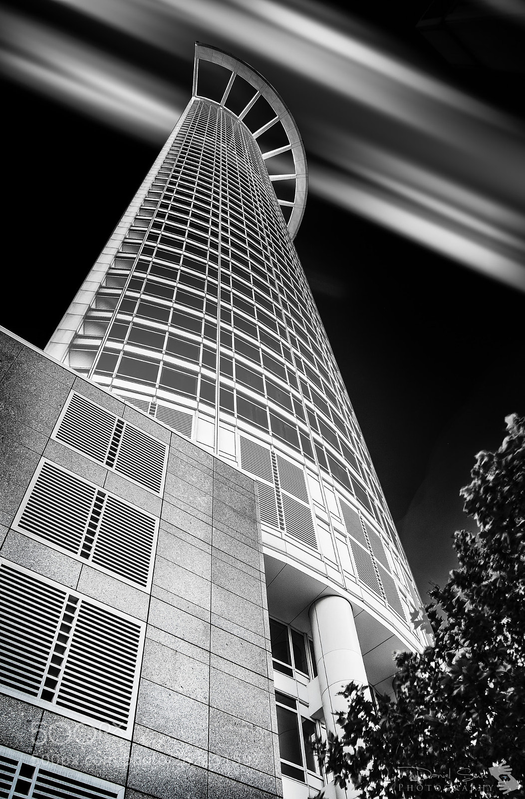 Canon EOS 5D Mark IV sample photo. Westend tower photography