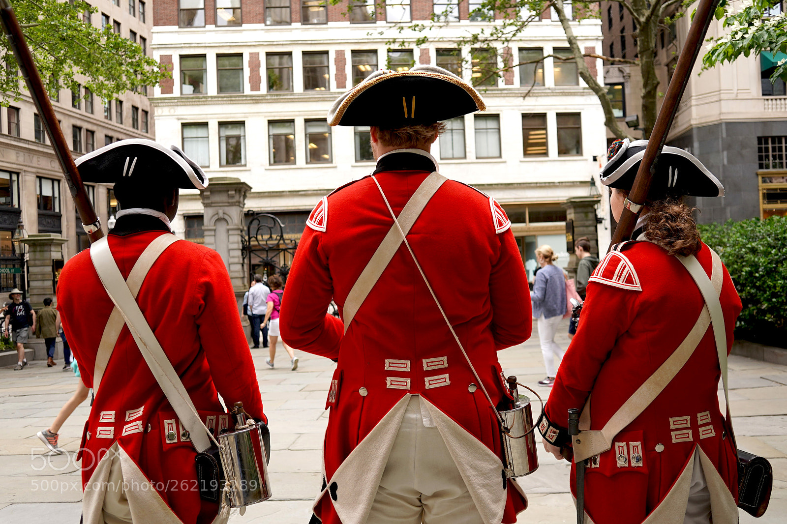Sony a7 III sample photo. Red coats keeping an photography