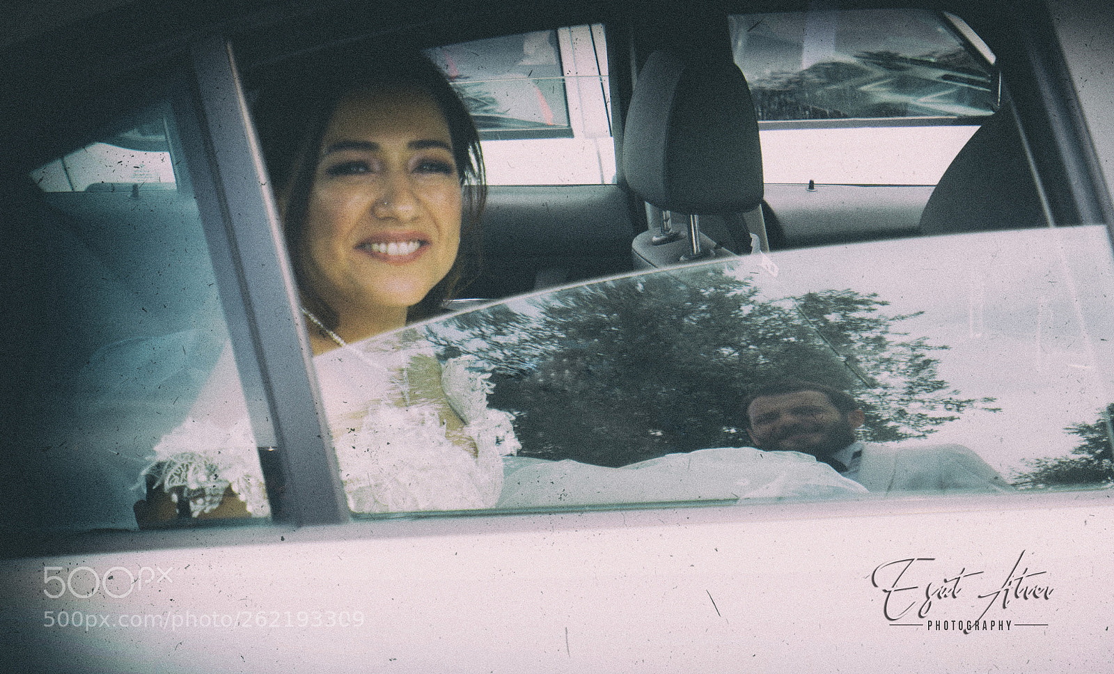 Sony a6000 sample photo. Bride old style photography