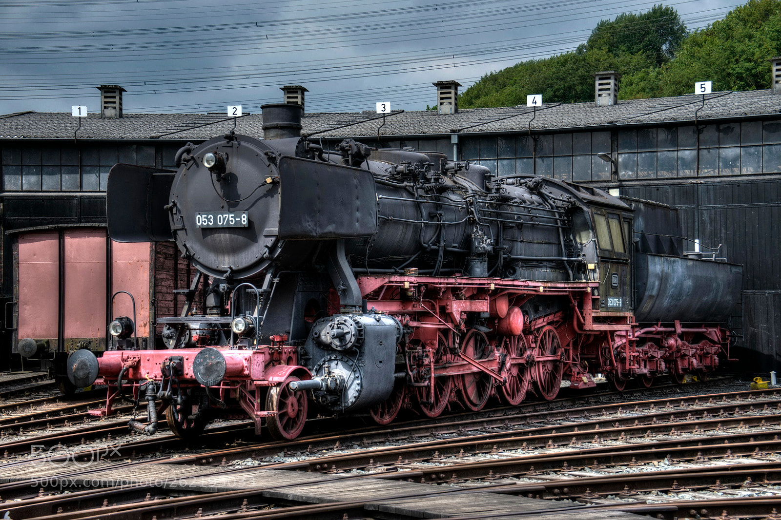 Sony FE 28-70mm F3.5-5.6 OSS sample photo. Old steam locomotive photography