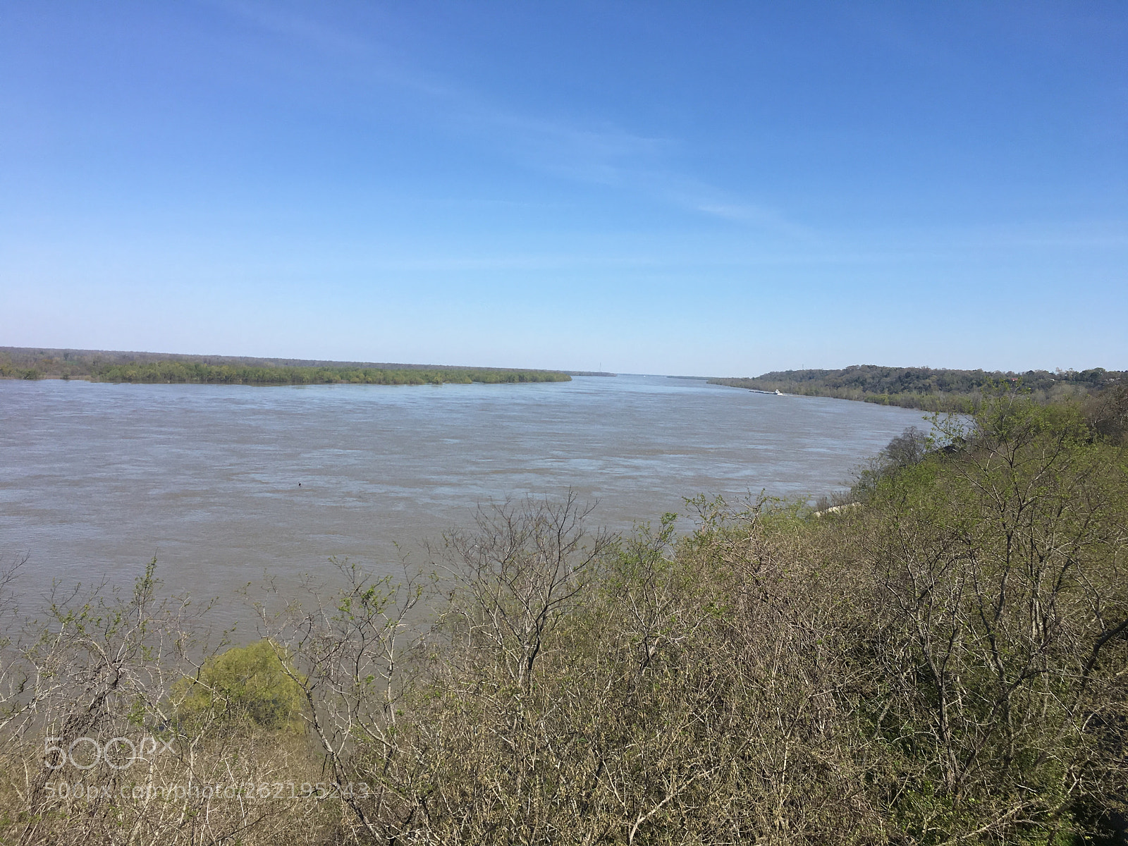 Apple iPhone 6s sample photo. Mississippi river at natchez photography