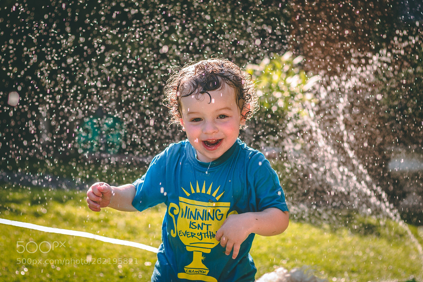 Canon EOS 70D sample photo. Water fight  photography