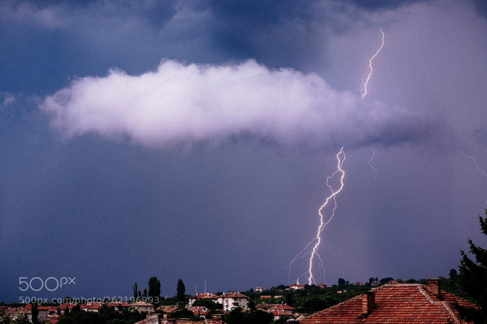 Nikon D5200 sample photo. Unlucky cloud photography