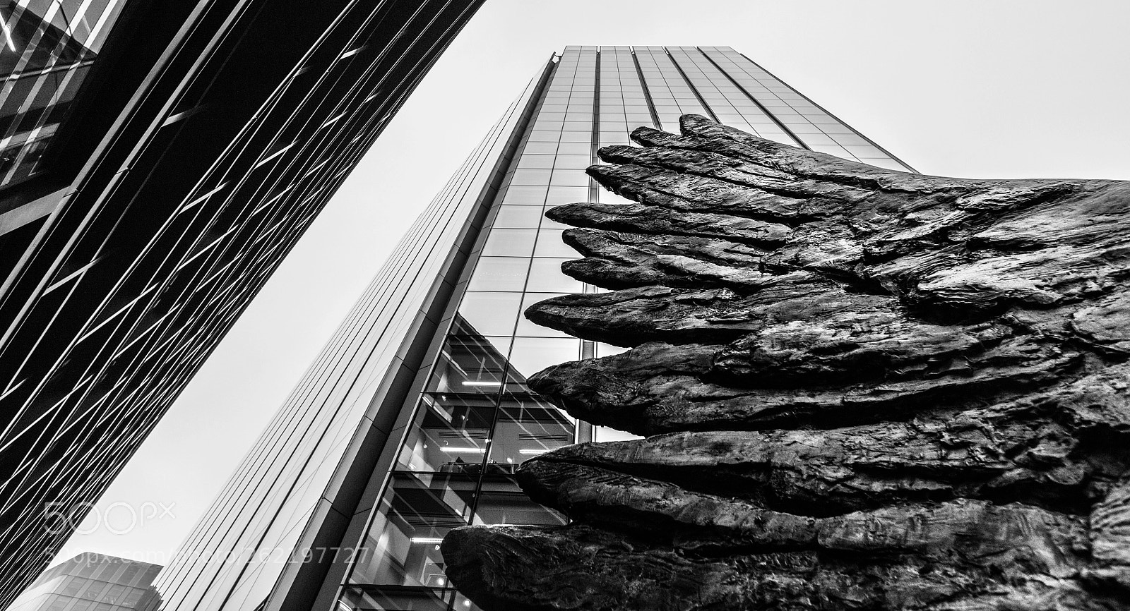 Canon EOS 5DS sample photo. Eagle building photography