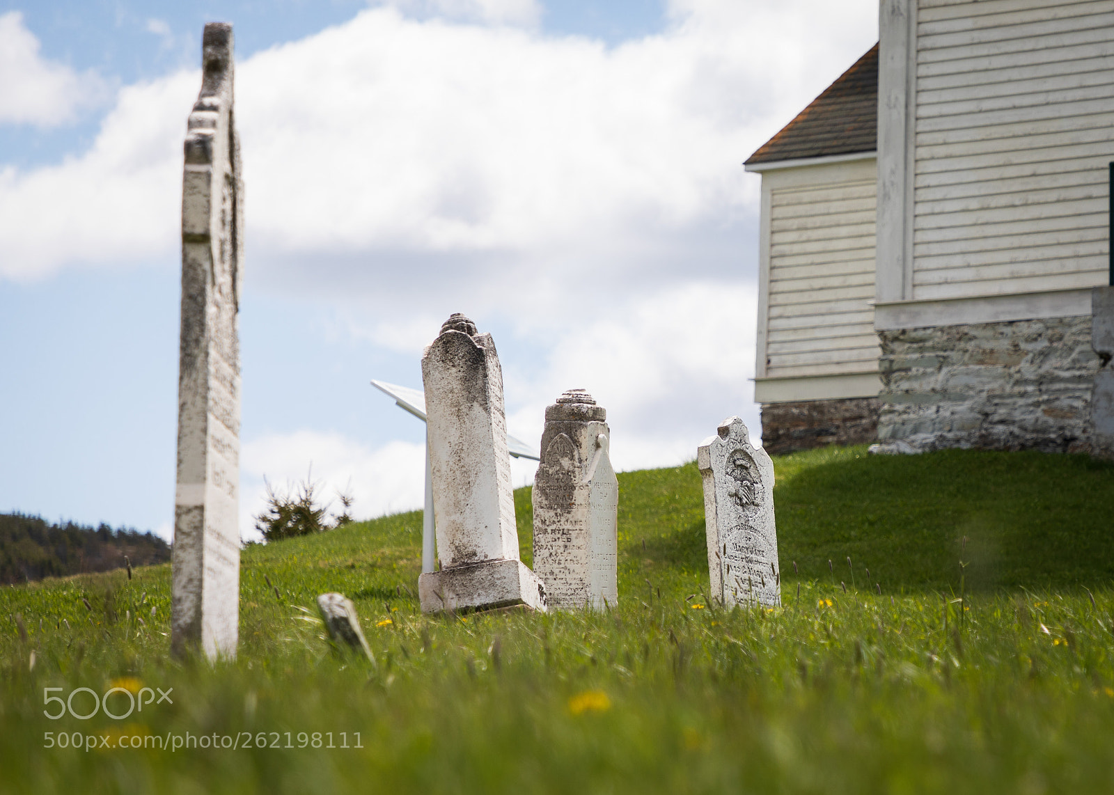 Canon EOS 5D Mark IV sample photo. Cemetary at st. george's photography