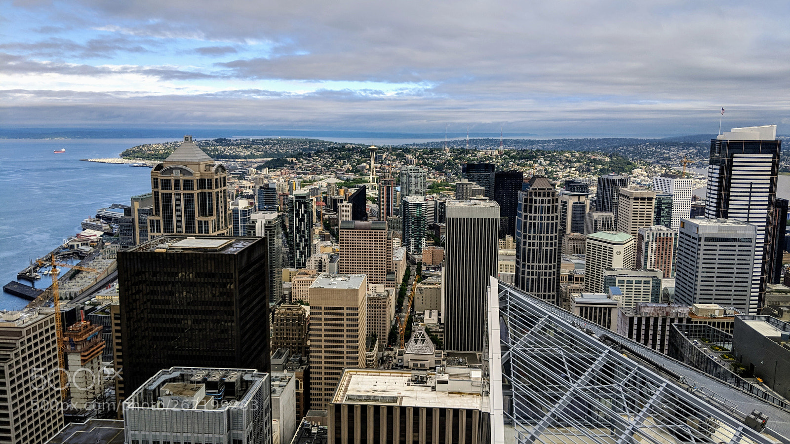 Google Pixel 2 sample photo. Seattle sky photography