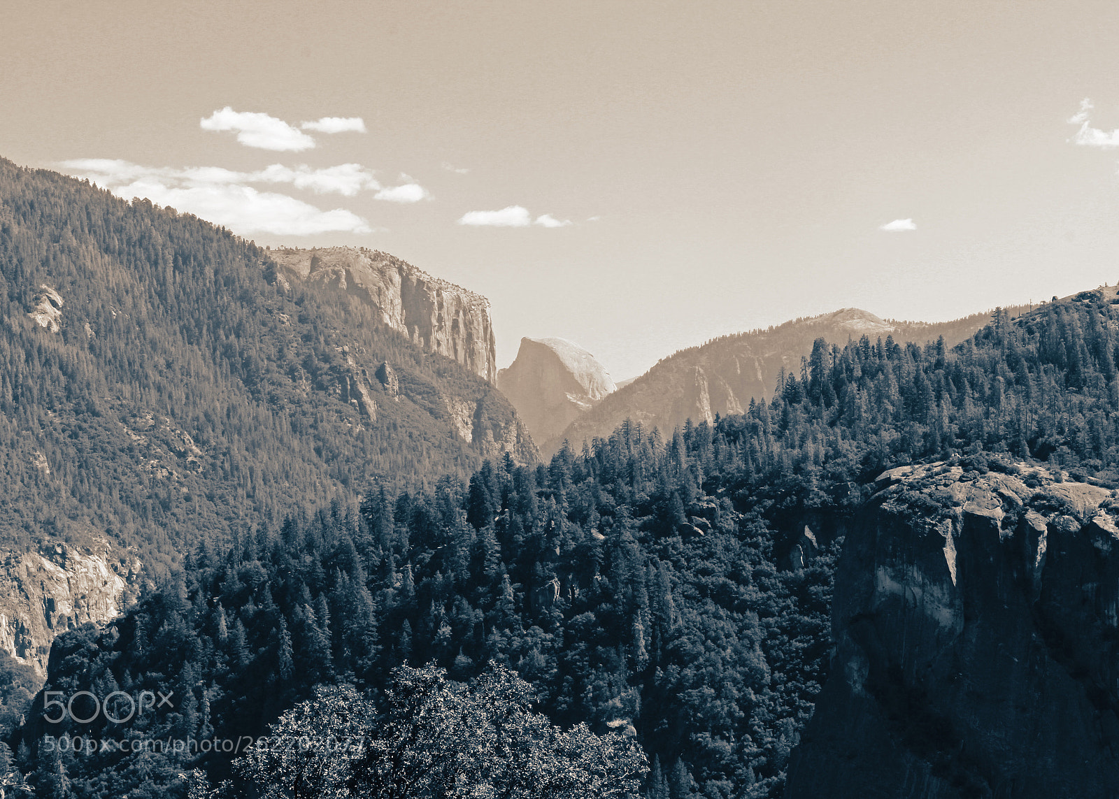 Canon EOS 600D (Rebel EOS T3i / EOS Kiss X5) sample photo. Half dome photography