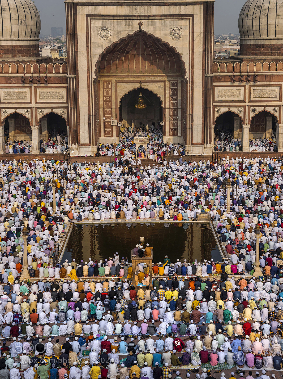 Nikon D810 sample photo. Celebrating ramadan month and photography