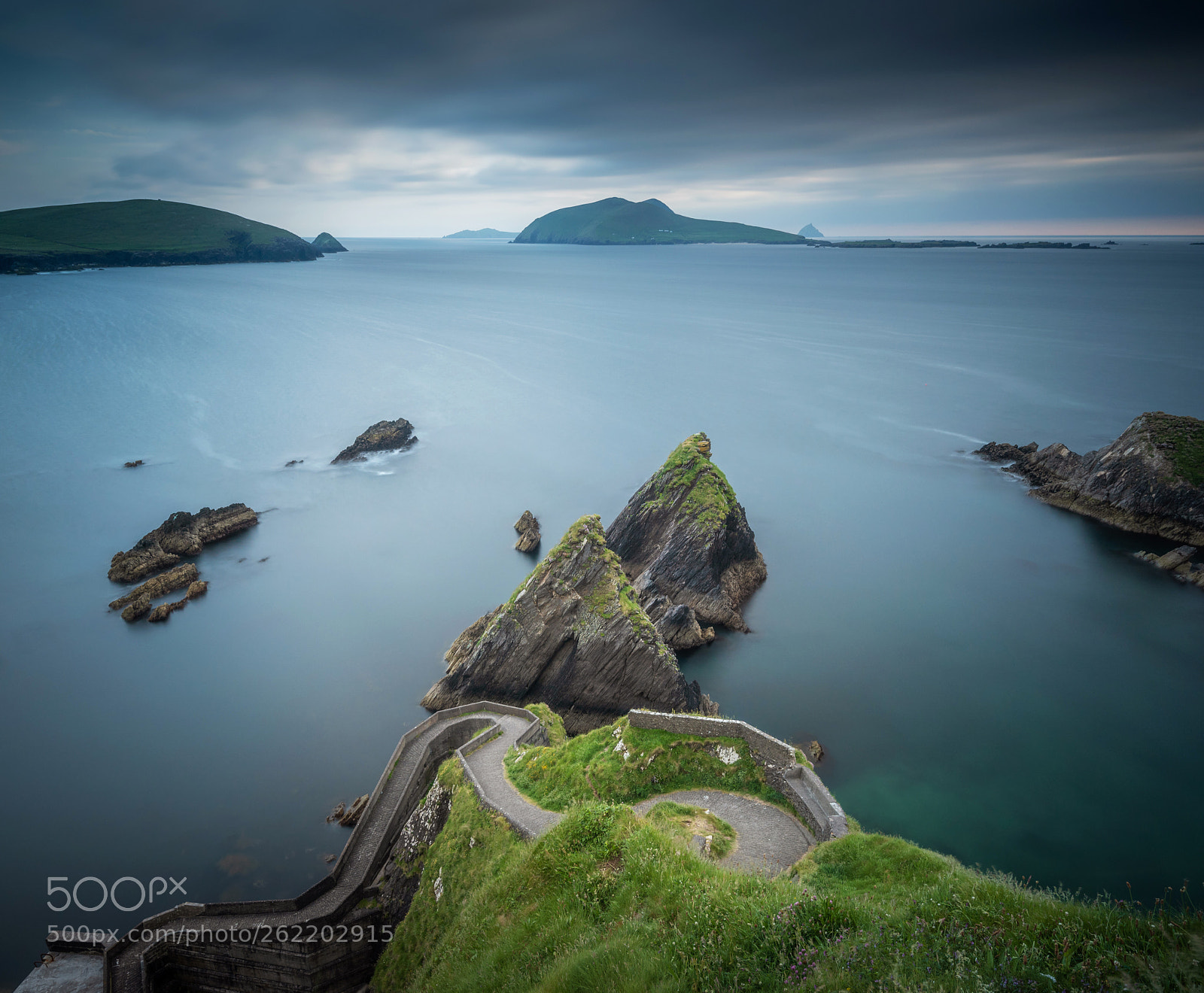 Nikon D750 sample photo. Dunquin harbour photography