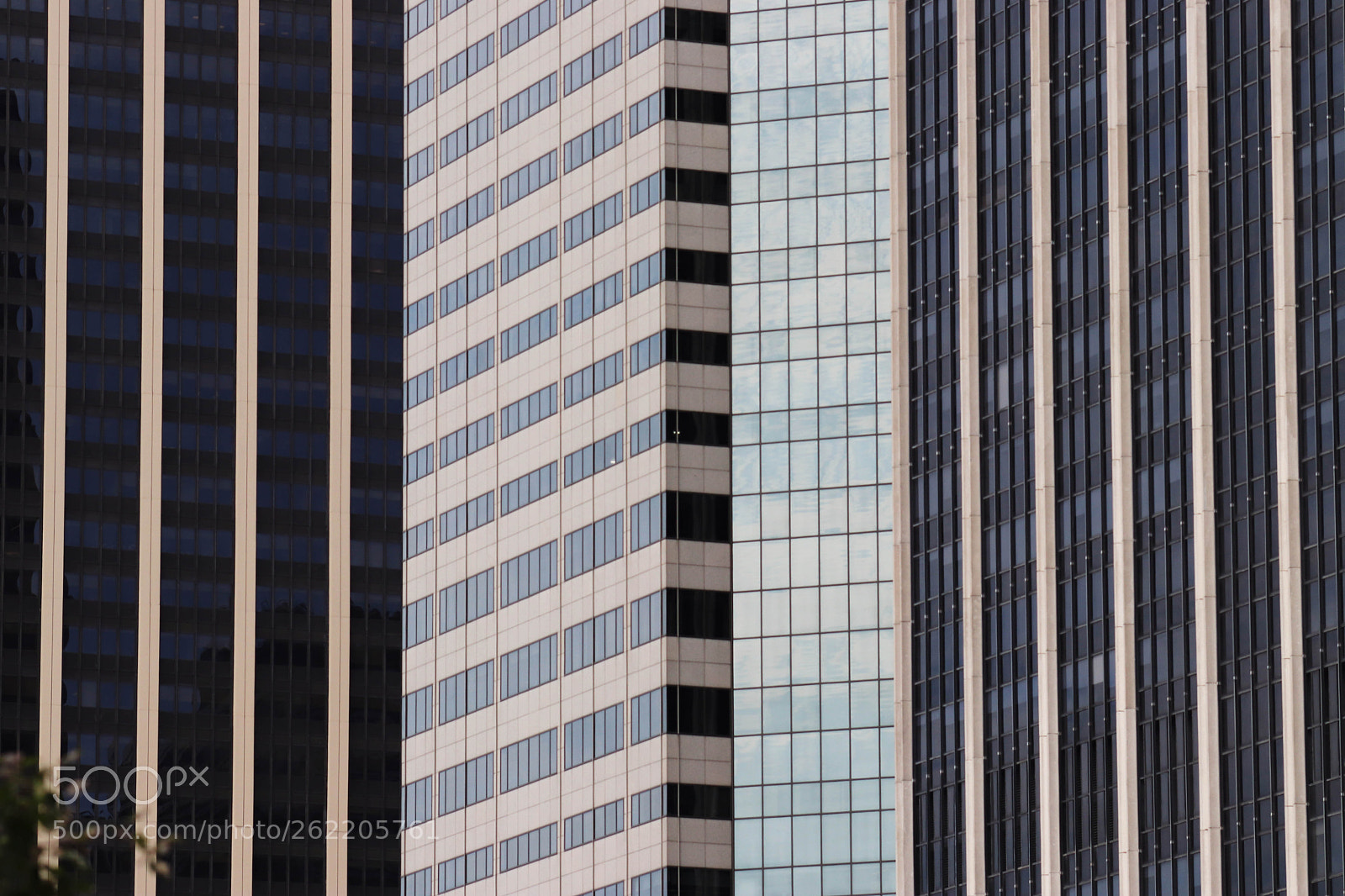 Canon EOS 800D (EOS Rebel T7i / EOS Kiss X9i) sample photo. Manhattan buildings photography