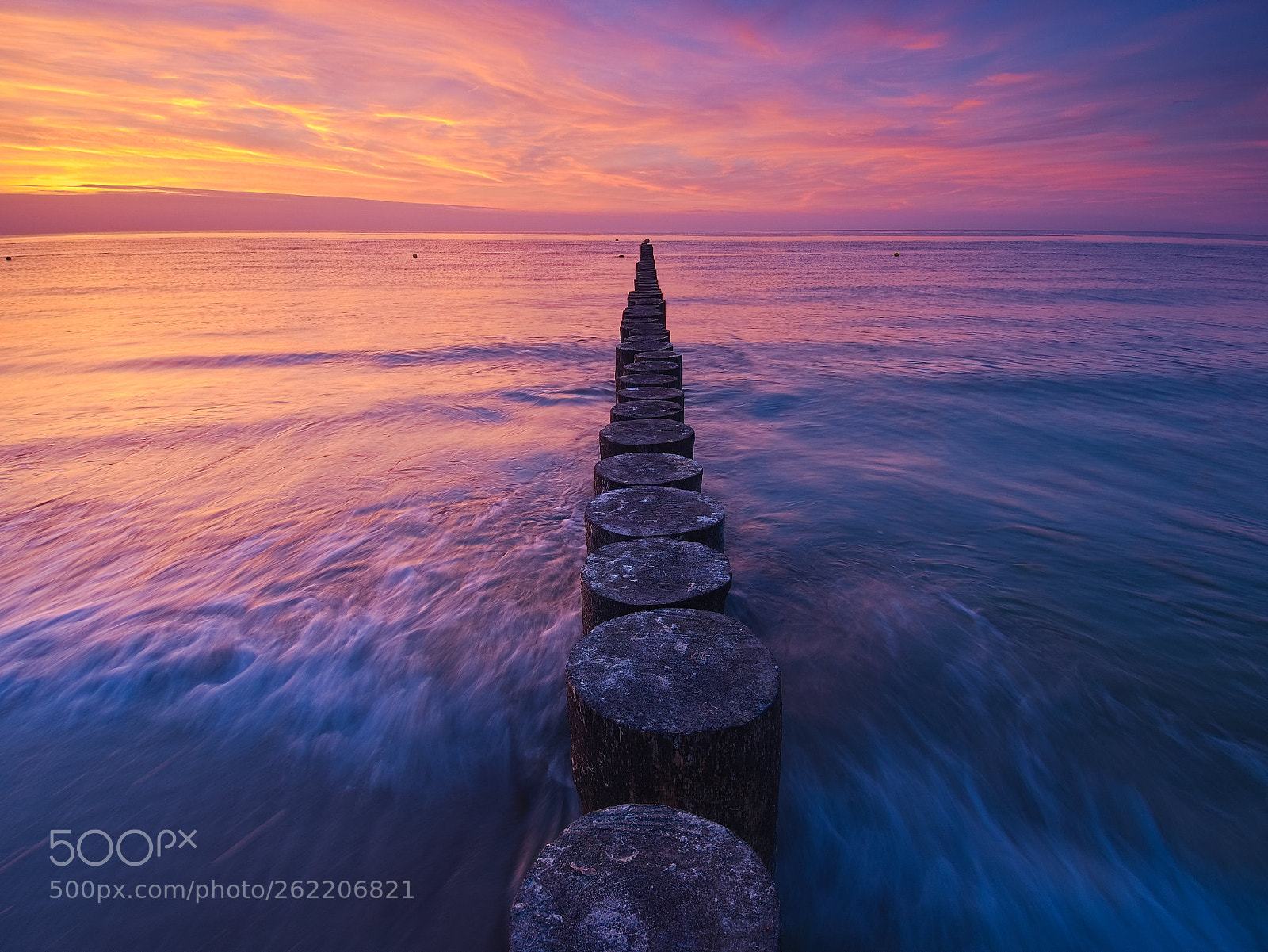 Olympus OM-D E-M10 II sample photo. Colorful sunset at baltic photography