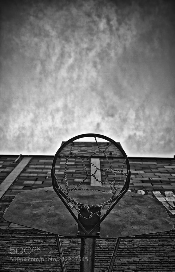 Canon EOS 600D (Rebel EOS T3i / EOS Kiss X5) sample photo. Baloncesto urbano / street basketball photography