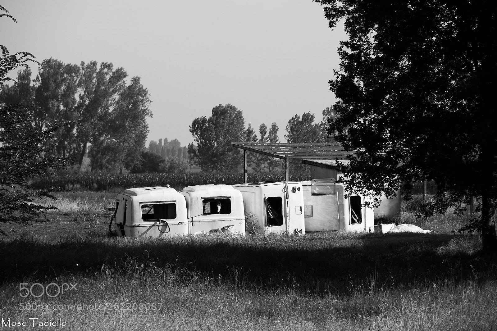 Canon EOS 550D (EOS Rebel T2i / EOS Kiss X4) sample photo. Abandoned photography