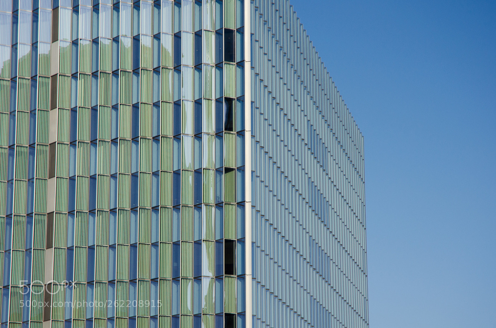 Nikon D5100 sample photo. Glass photography