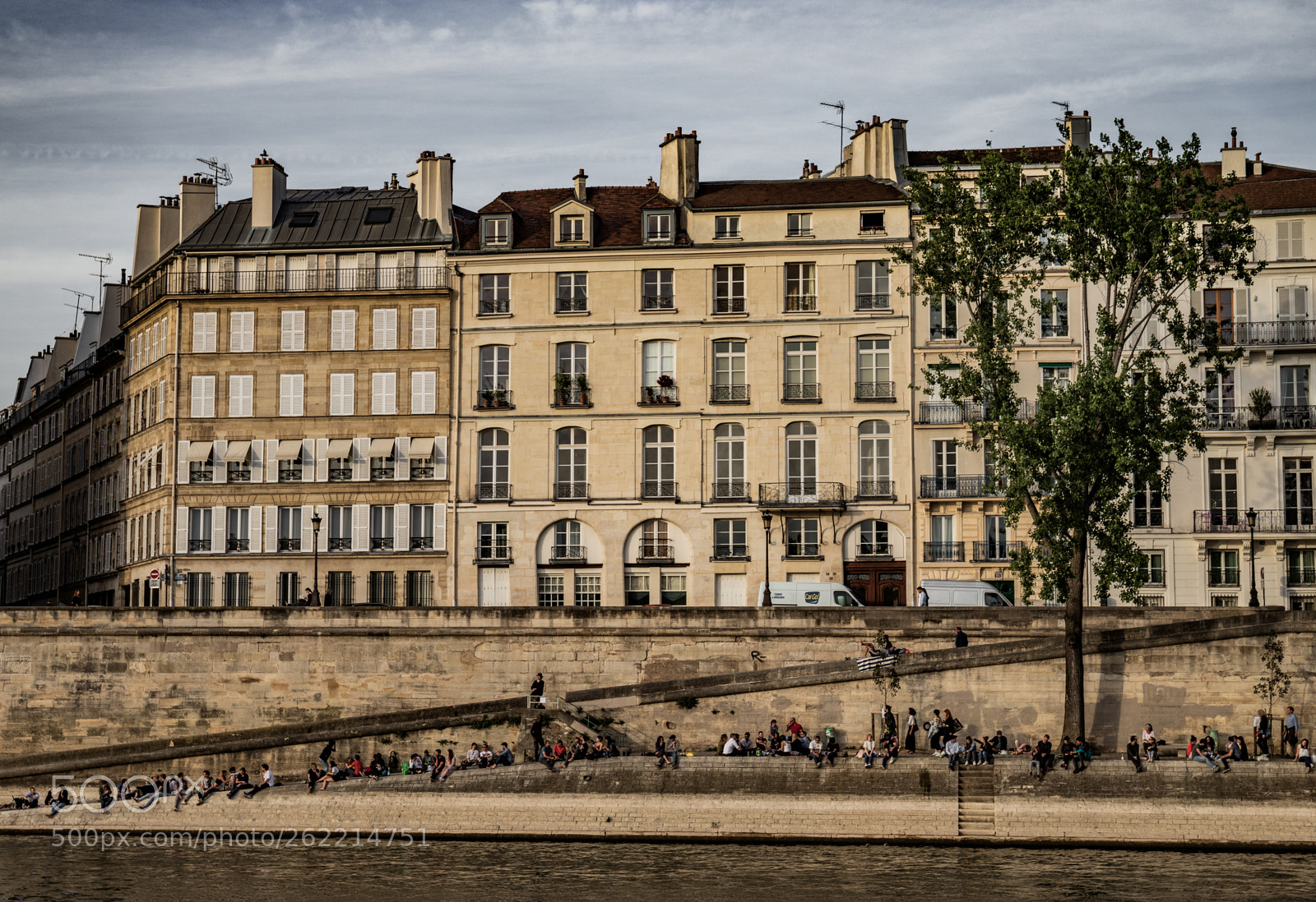 Canon EOS 6D Mark II sample photo. La seine photography