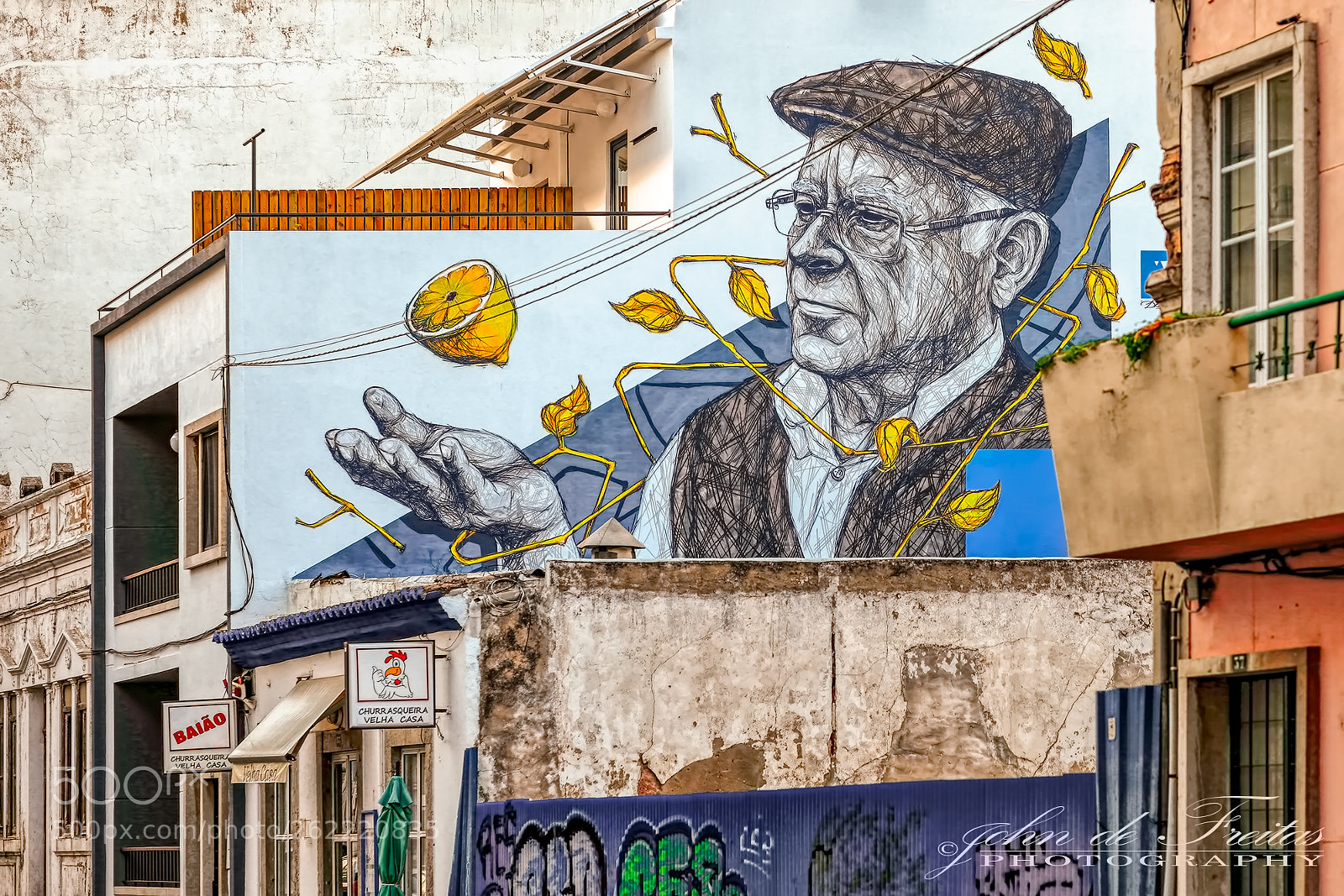 Canon EOS 5D Mark II sample photo. Mural photography