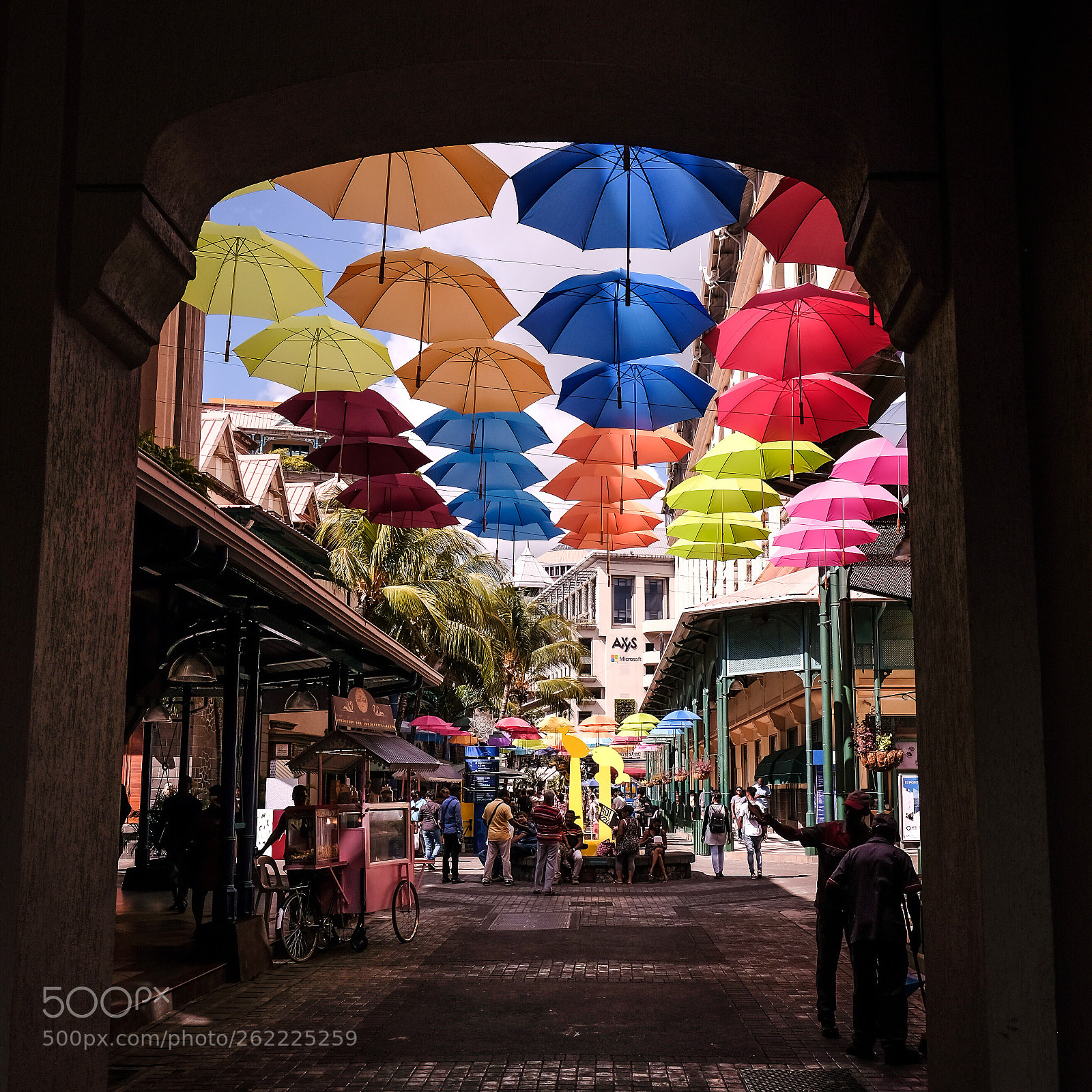 Fujifilm X-T2 sample photo. Flying umbrellas photography