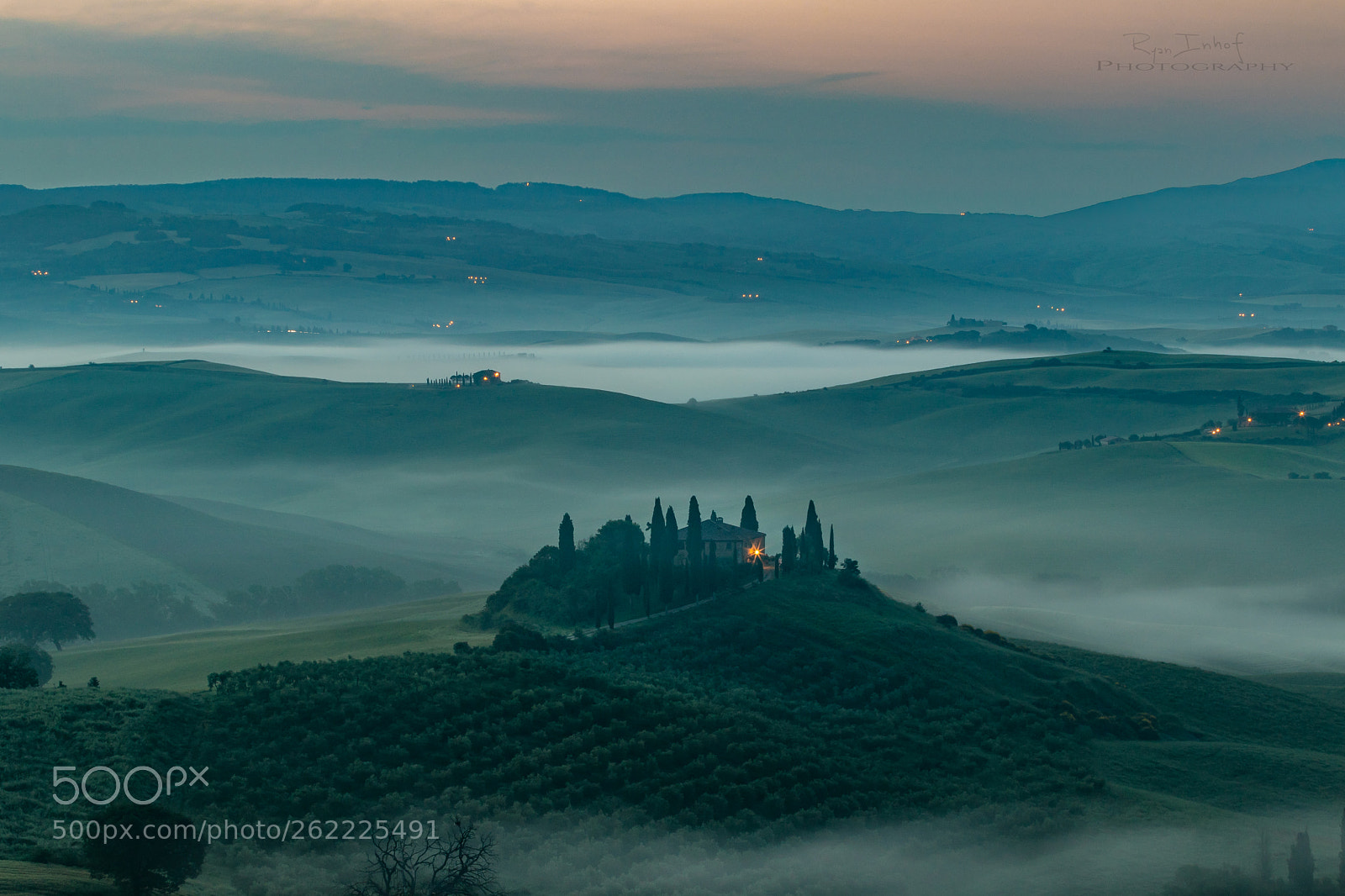 Canon EOS 80D sample photo. Podere belvedere before sunrise photography