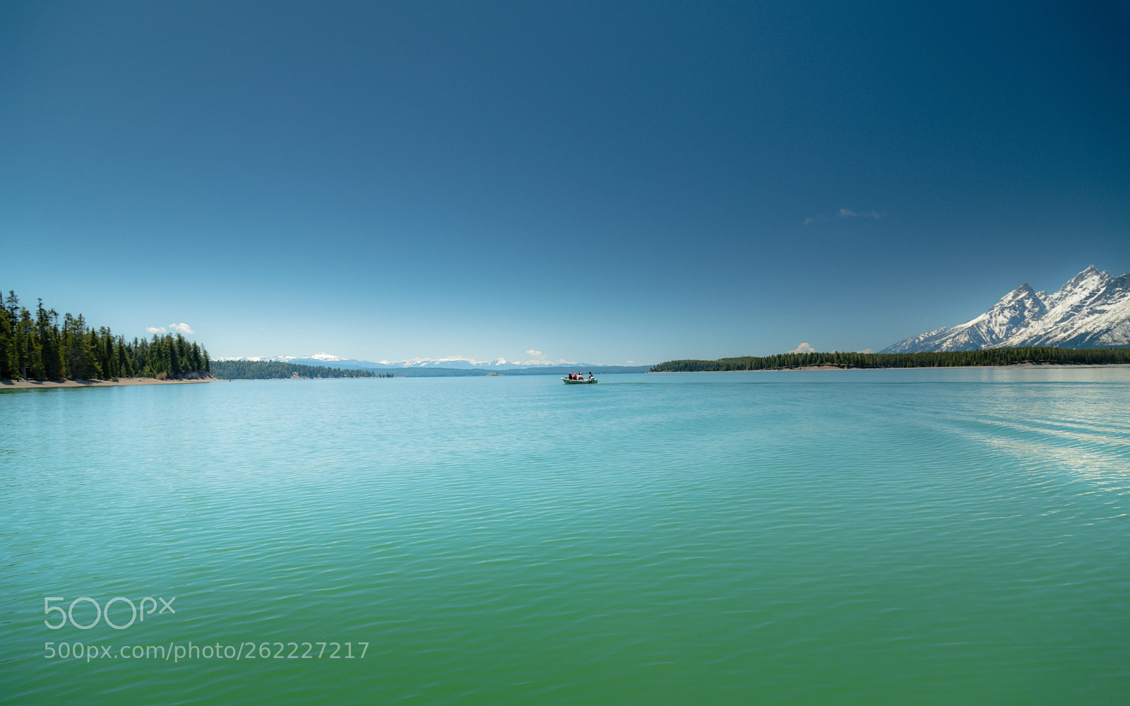 Canon EOS 5D Mark IV sample photo. At the lake photography