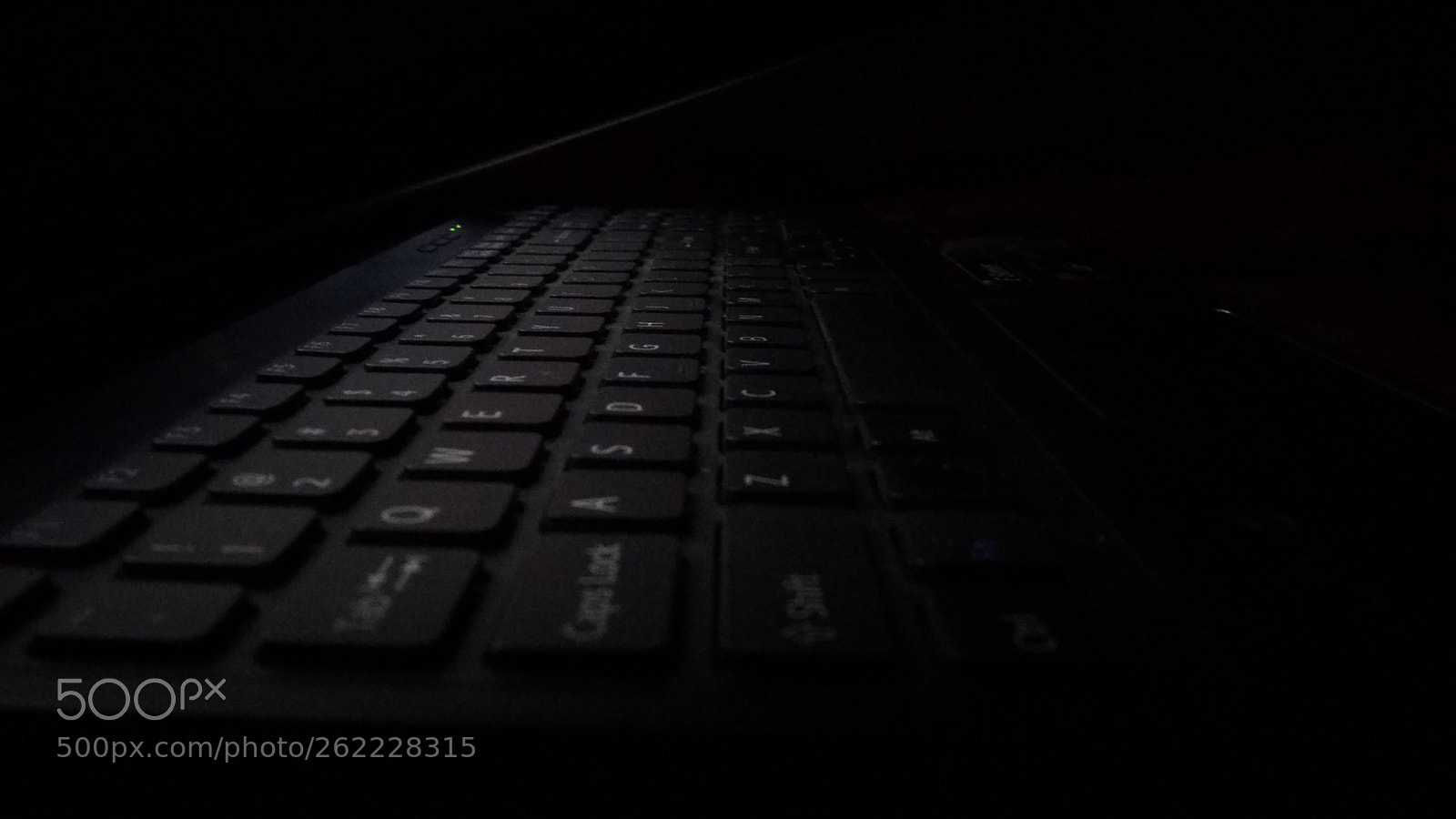 Xiaomi Redmi Note 5 sample photo. Keys photography