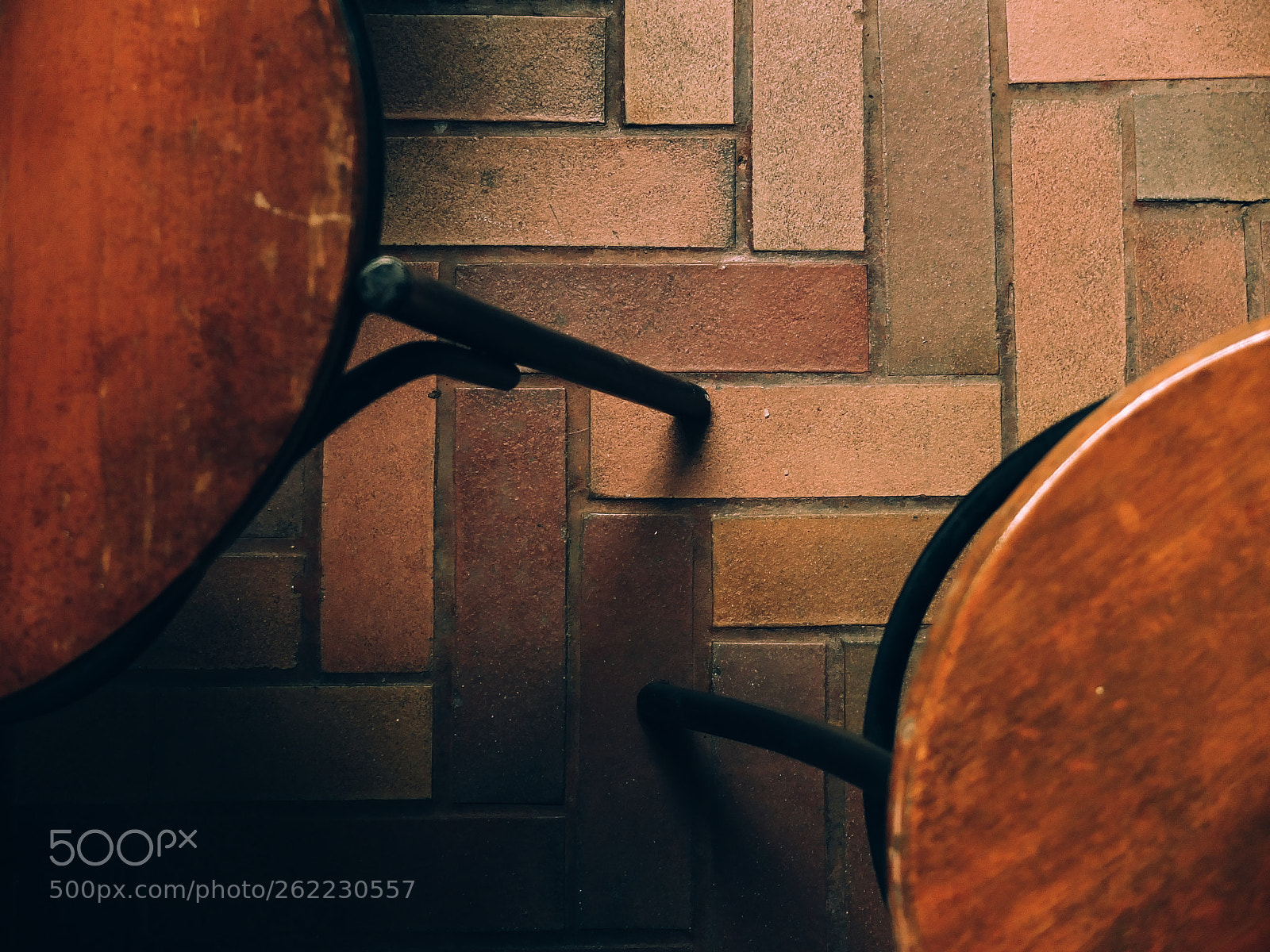 Fujifilm X10 sample photo. Chair photography