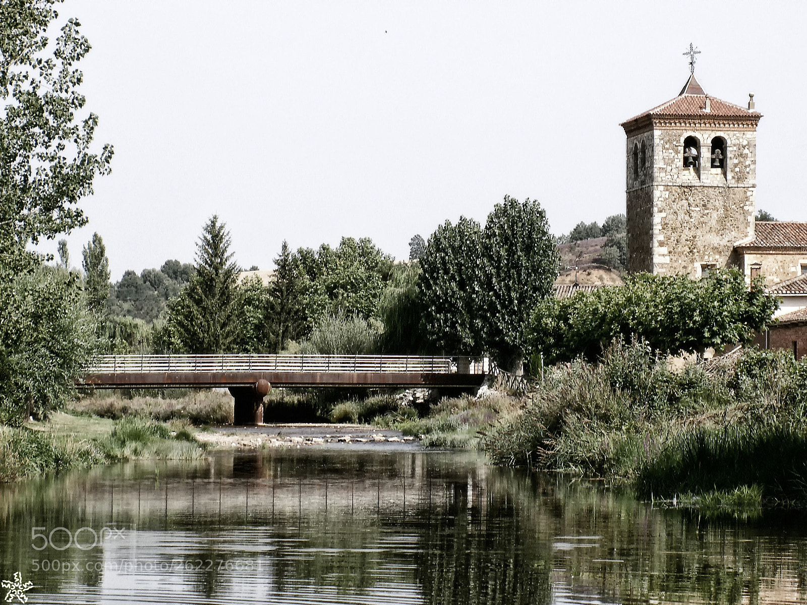 KONICA MINOLTA DiMAGE Z5 sample photo. Church of saint bartholomew photography