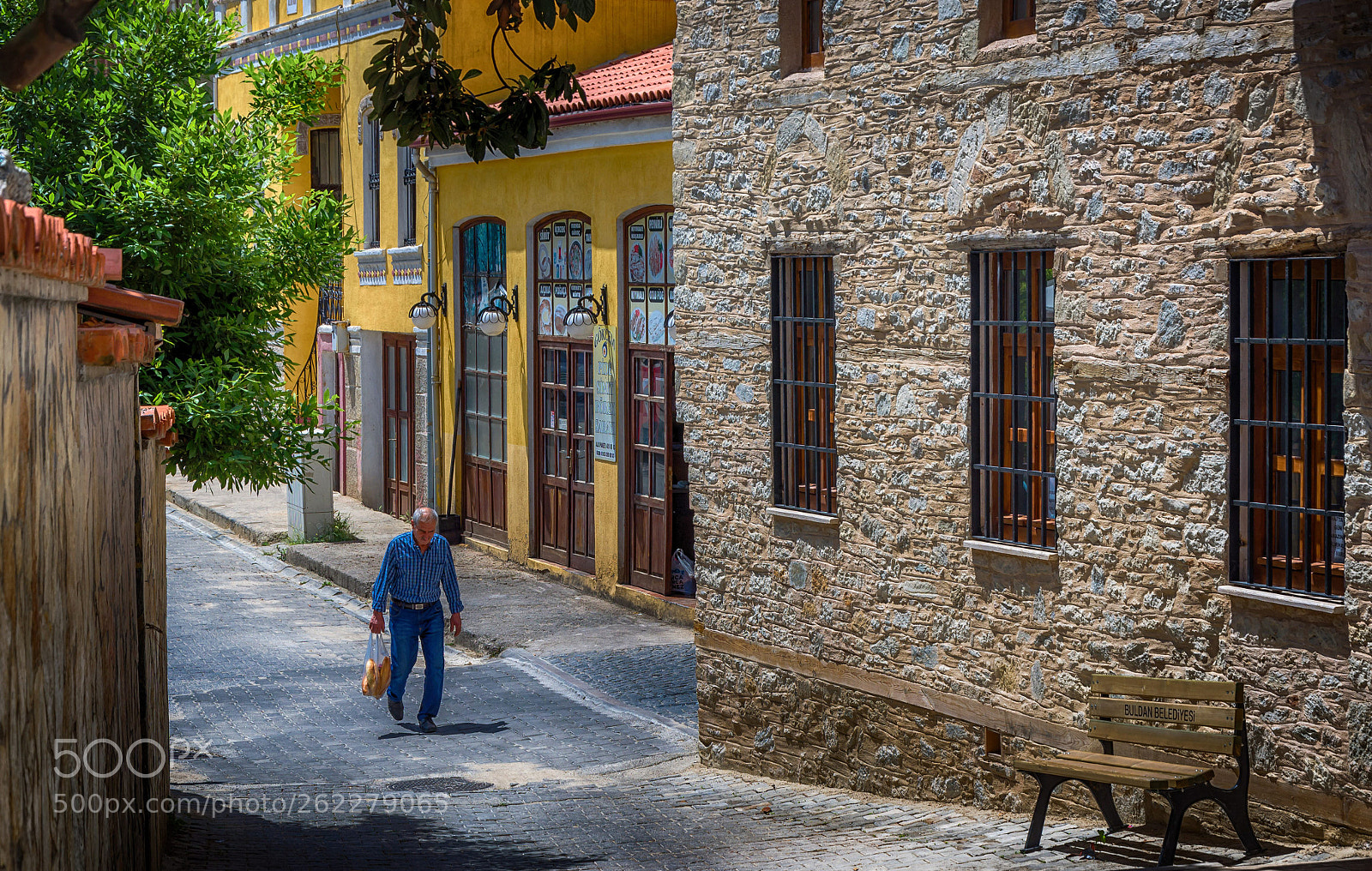 Nikon D5100 sample photo. Back to home photography