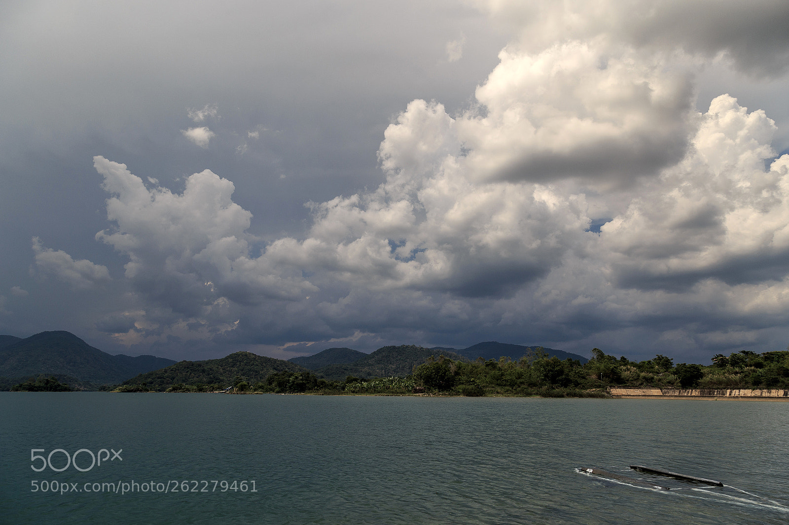 Canon EOS 6D sample photo. Before the storm photography
