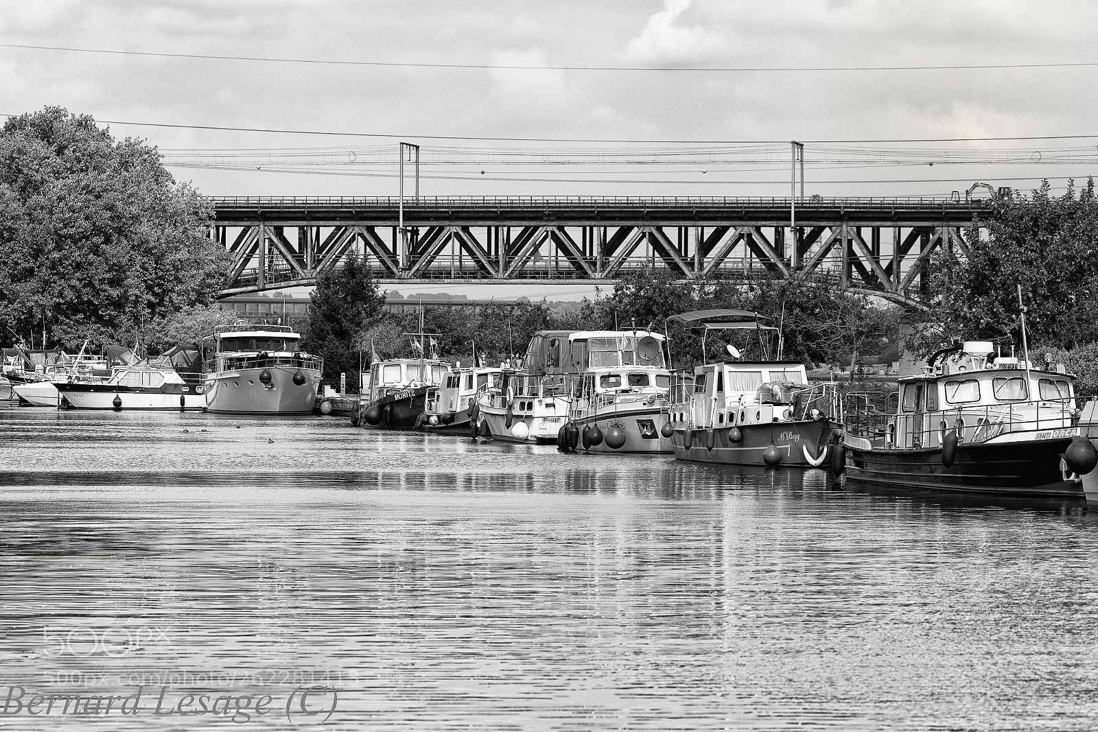 Canon EOS 5D Mark II sample photo. Basse meuse port de photography