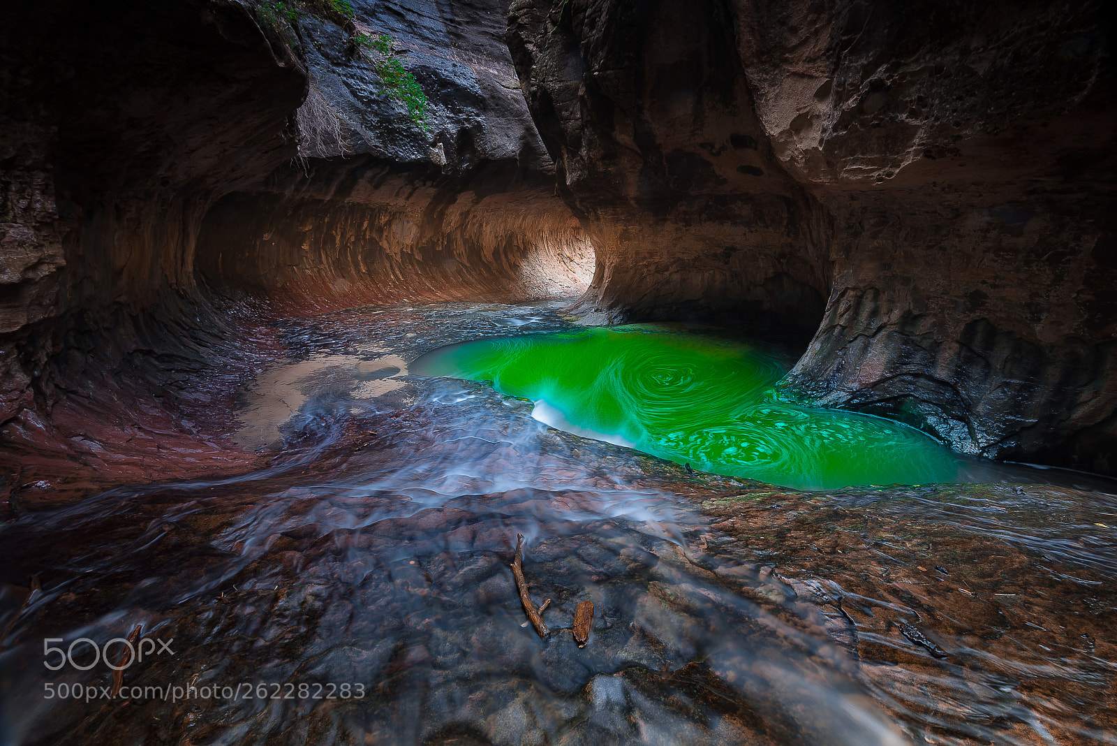 Nikon D610 sample photo. The emerald pool photography