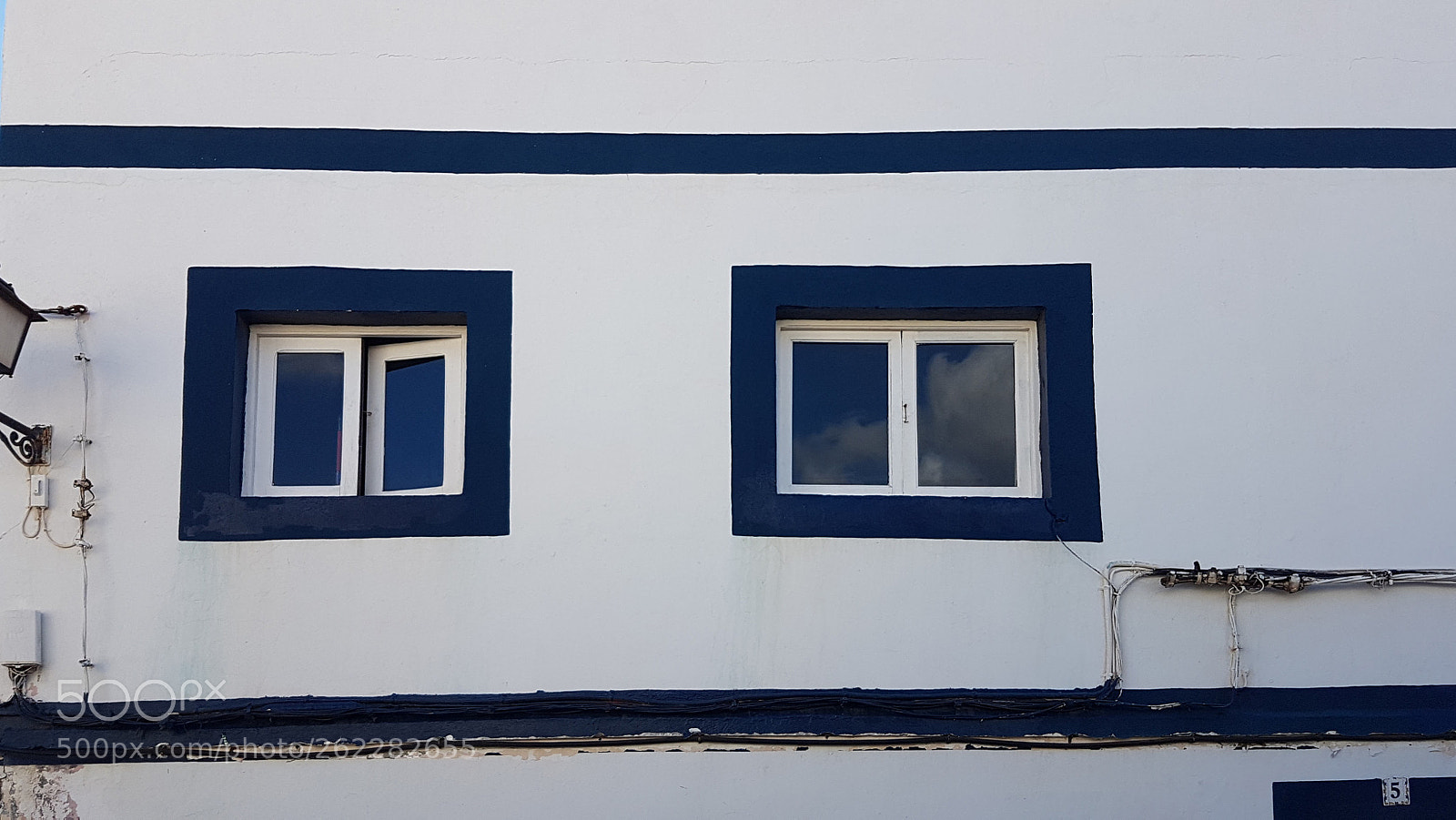 Samsung Galaxy S7 Edge sample photo. The blue twin windows photography