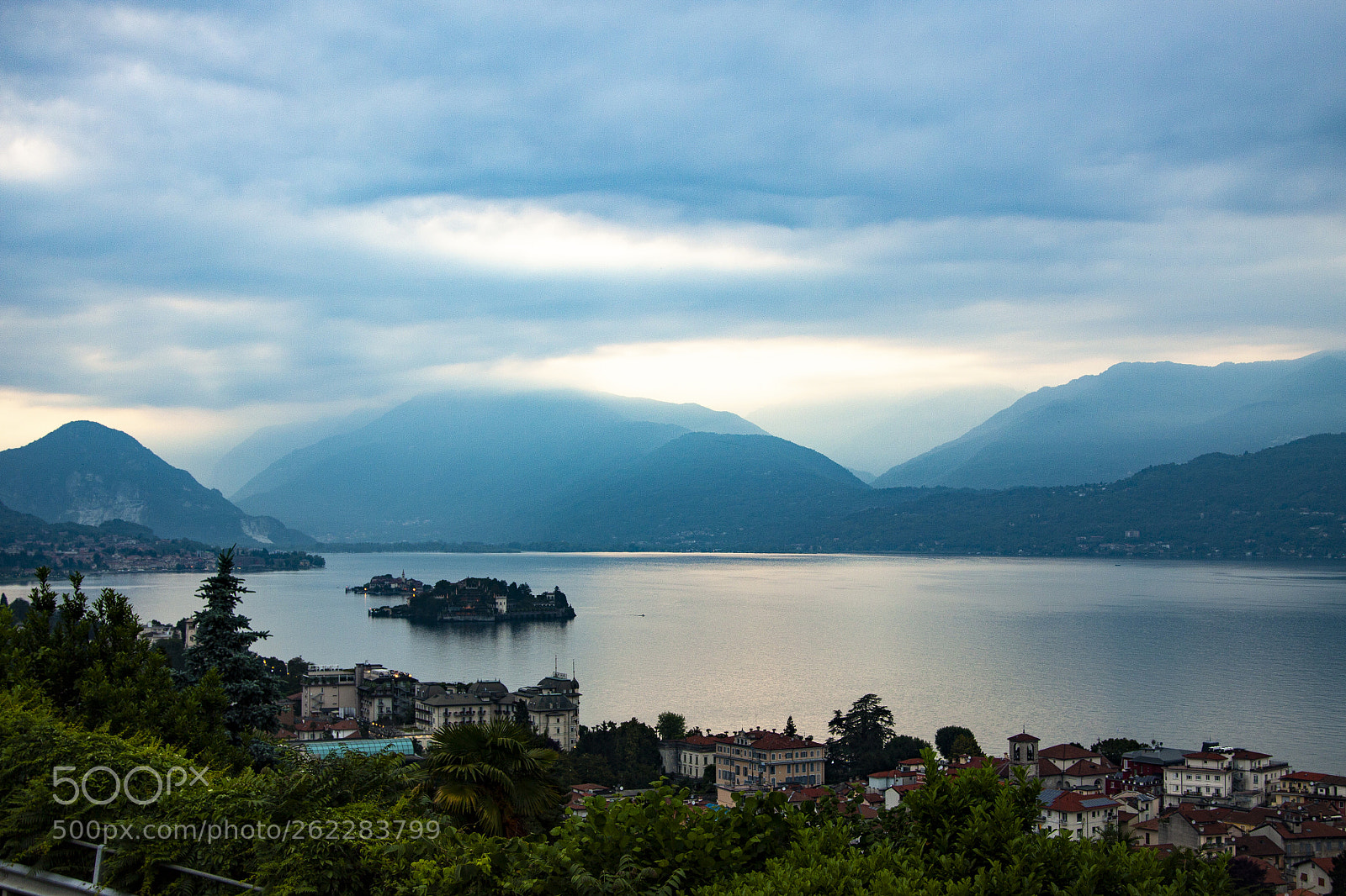 Canon EOS 50D sample photo. View on lago maggiore photography