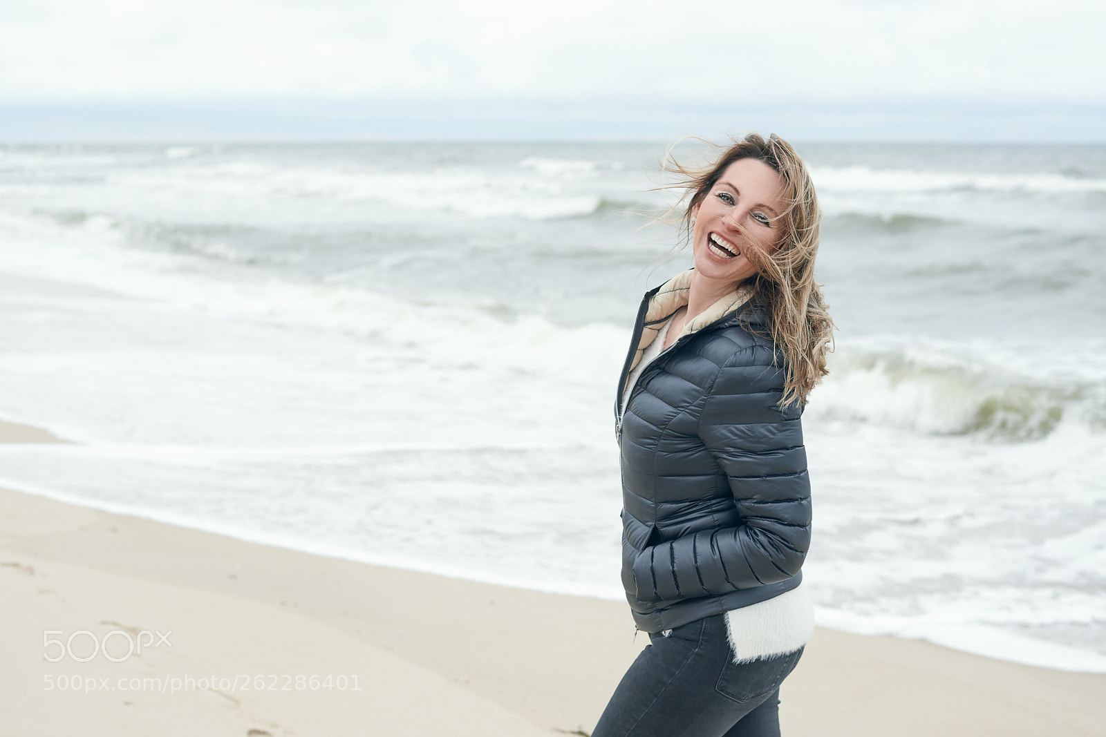 Nikon D800 sample photo. Vivacious laughing woman on photography