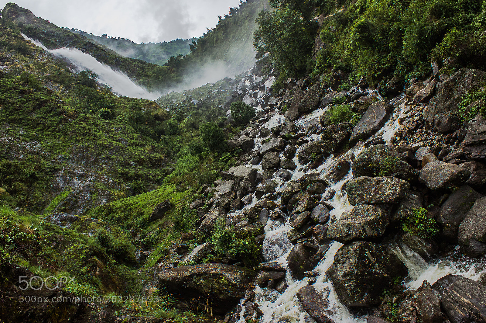 Canon EOS 600D (Rebel EOS T3i / EOS Kiss X5) sample photo. Birthi waterfall photography