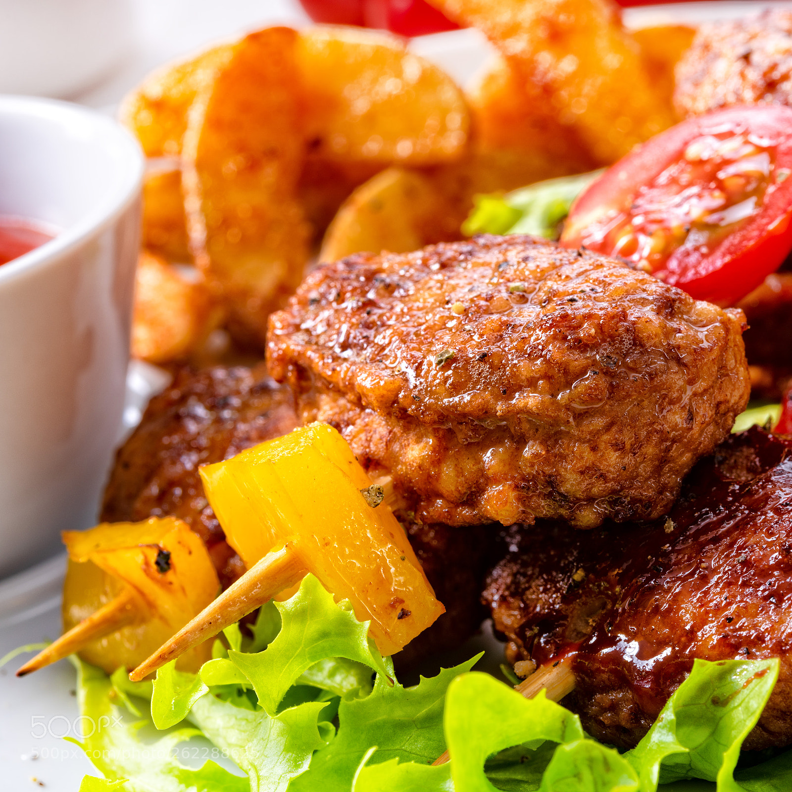 Nikon D810 sample photo. Meatballs skewers of tomato photography