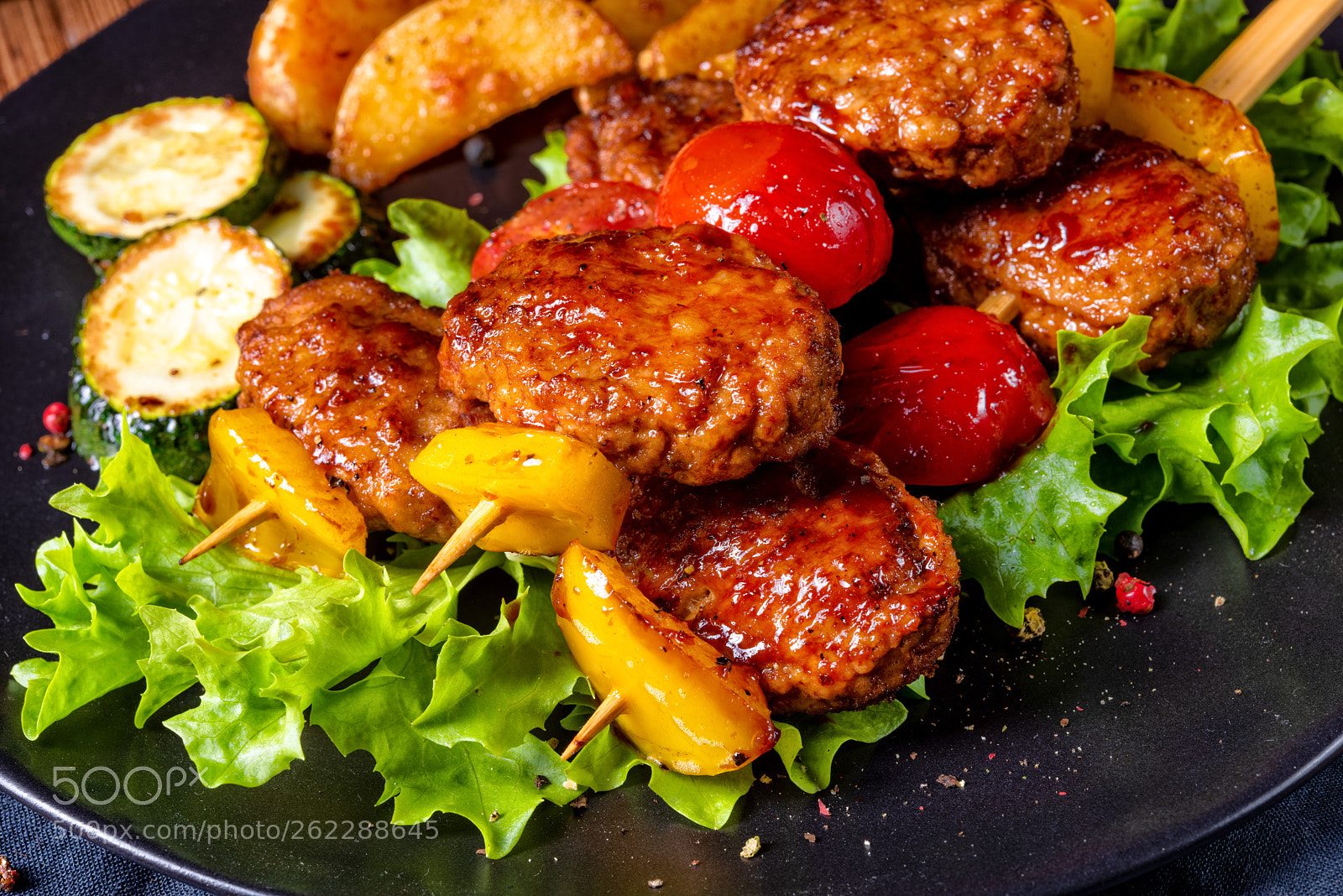 Nikon D810 sample photo. Rustic meatballs skewers of photography