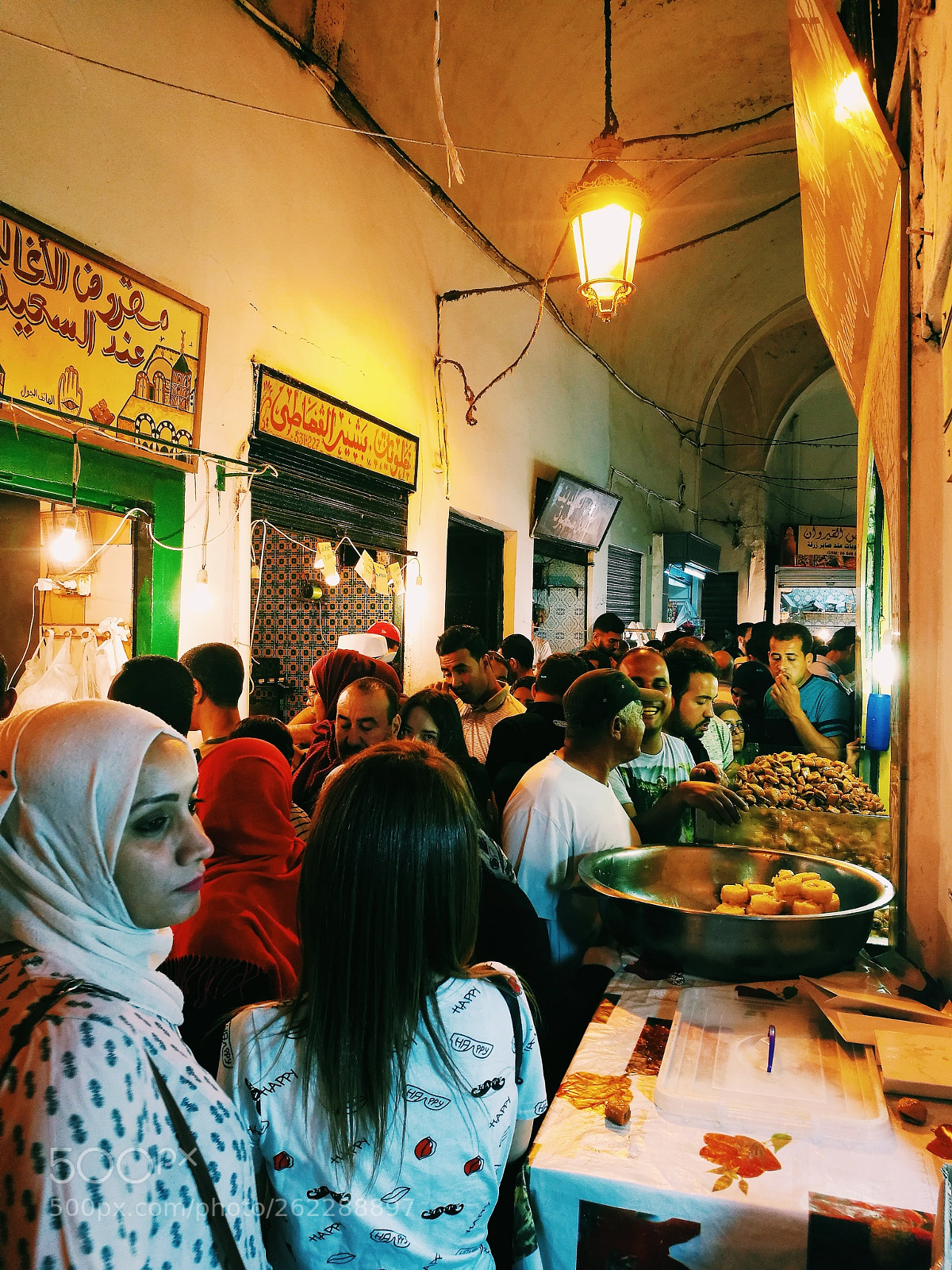 HUAWEI P9 sample photo. Ramadan night at old photography