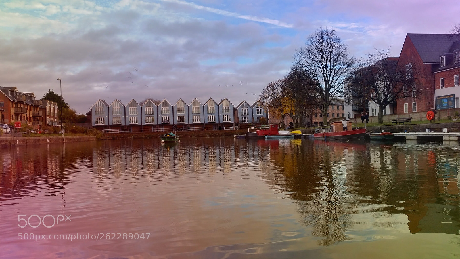 Samsung Galaxy S5 sample photo. Colourful canal photography