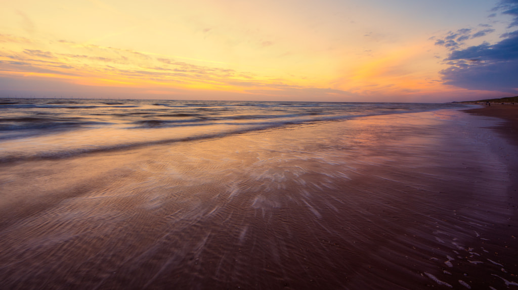 Sunset on the beach, автор — Peter Dekker на 500px.com