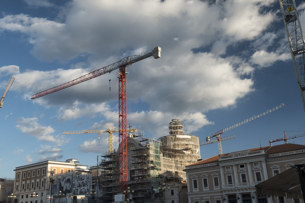 L'Aquila (Abruzzi, Italy): reconstruction after earthquake by Claudio G. Colombo on 500px.com