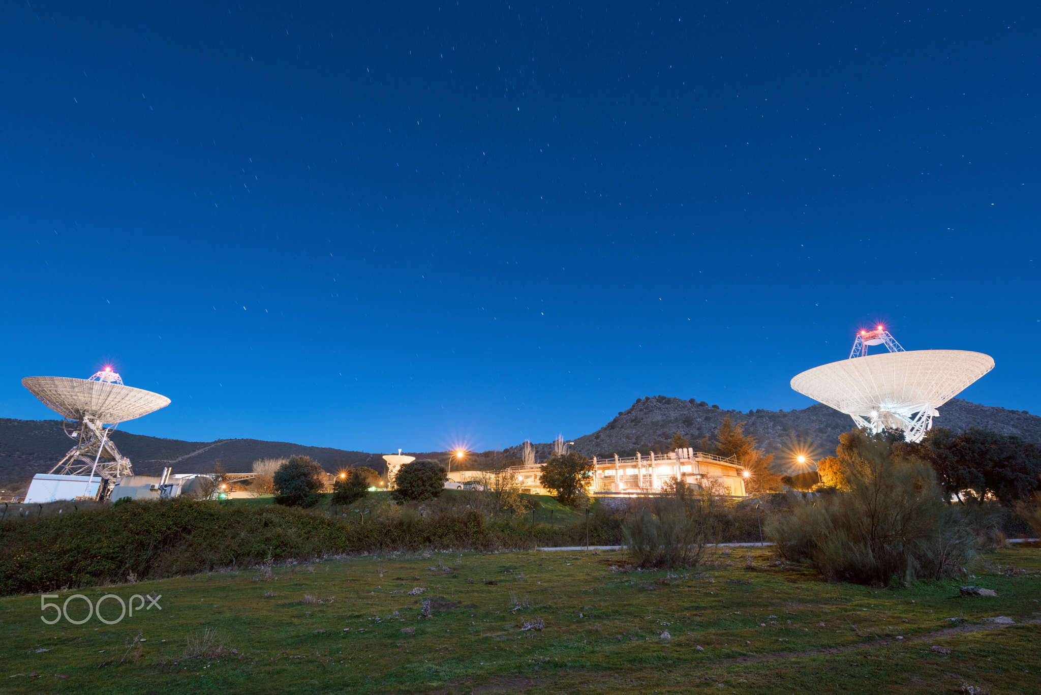 Night scene of Madrid Deep Space comunication complex. It is par