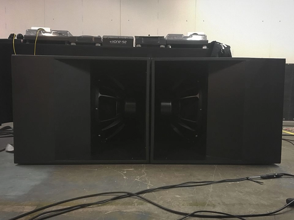v2