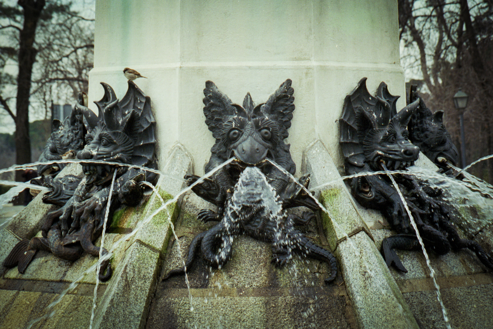 v2?sig=52b69cac0b339d0a911bc88272618e37cd2283aa9089ed99e7be4ffb51930910