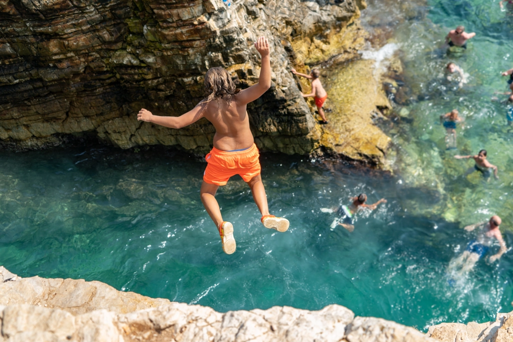 Jumping 2 by Balazs Fekete on 500px.com