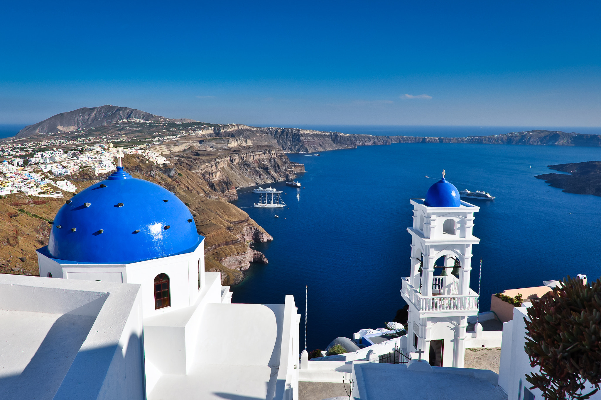 Blue And White Of Santorini Greece By Steve Ash 500px