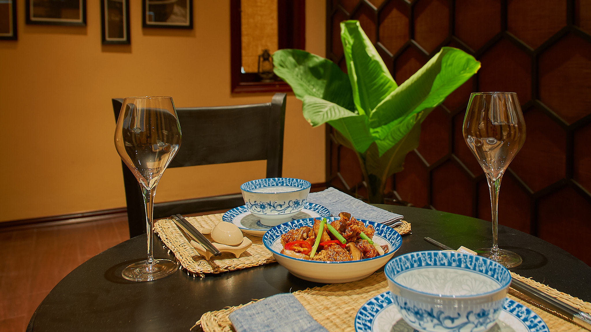 Ngon Villa Restaurant - DA NANG - VIETNAM - Photography by +84904290092