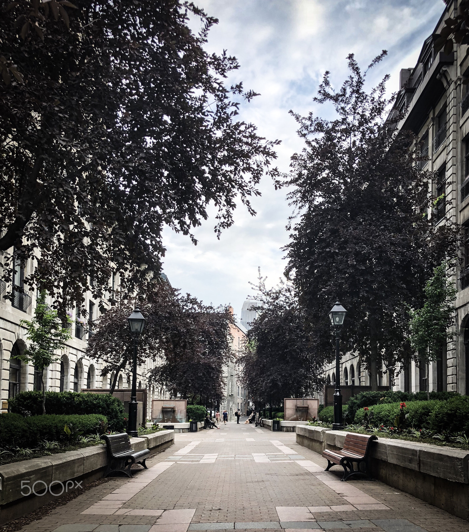 Old Montreal, Small alley