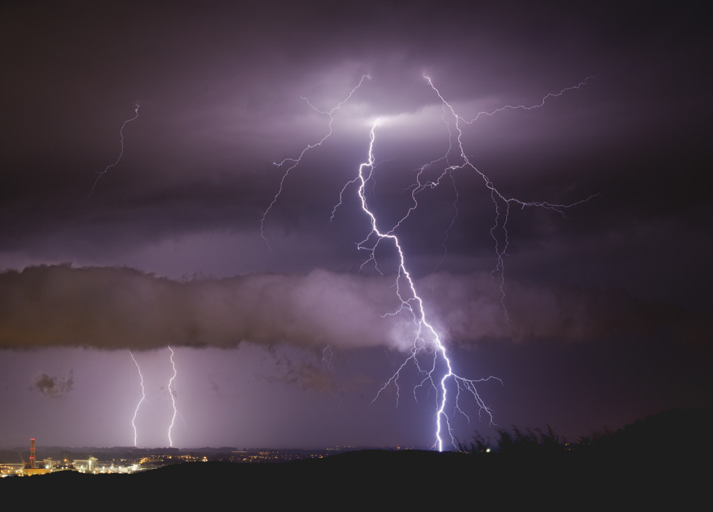 Lightning Rolling Cloud by Jure Batagelj on 500px.com
