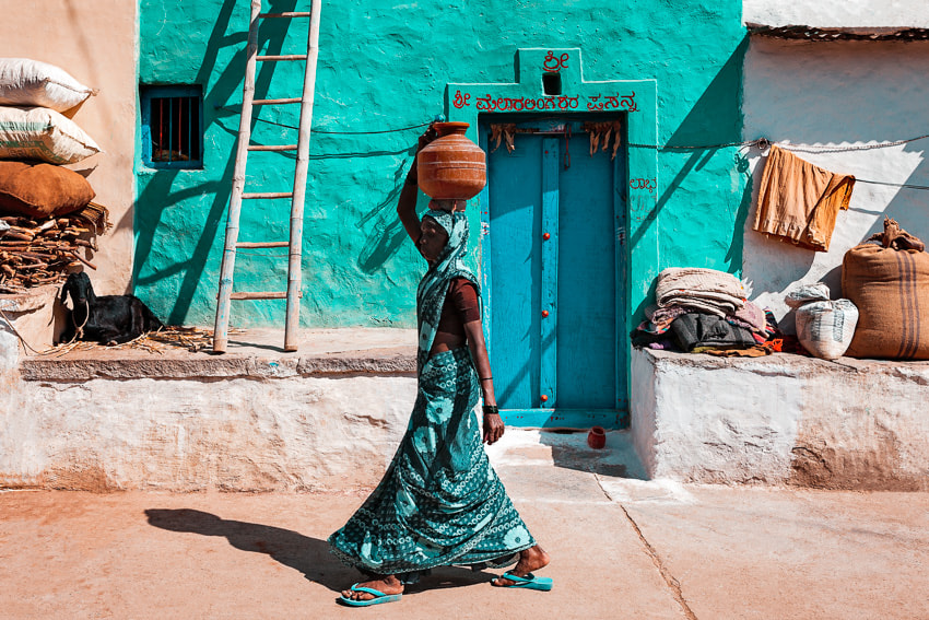 Sokak.  Aihole India, Marji Lang tarafından 500px.com'da